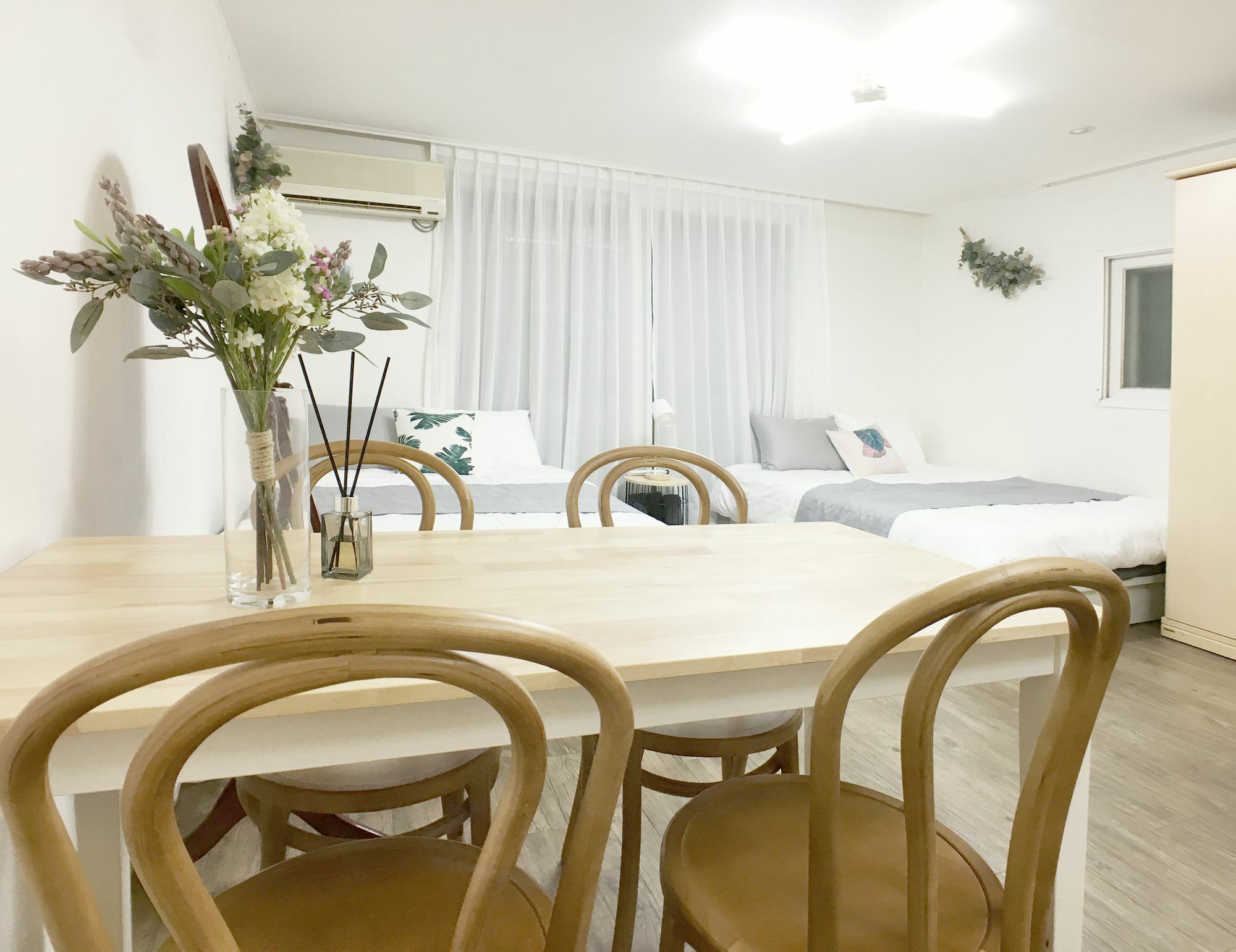 Sunny House Hongik Snt 1Mins Apartamento Seul Exterior foto