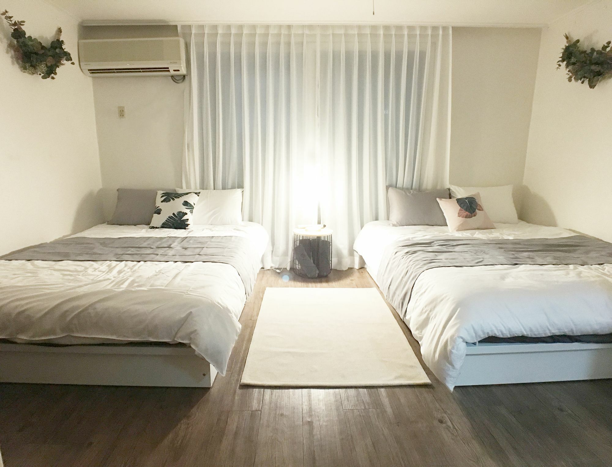 Sunny House Hongik Snt 1Mins Apartamento Seul Exterior foto